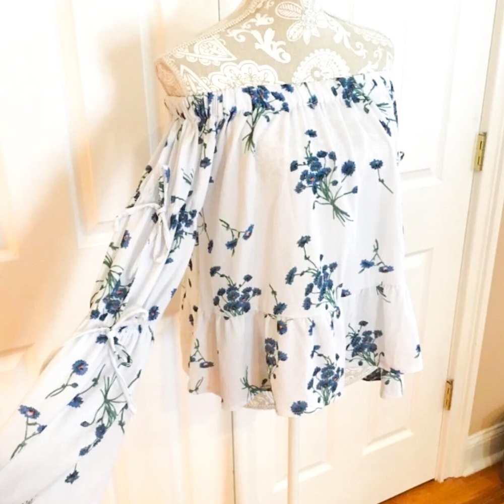 🌺 Spring Goodnight Macaroon long sleeve bell top